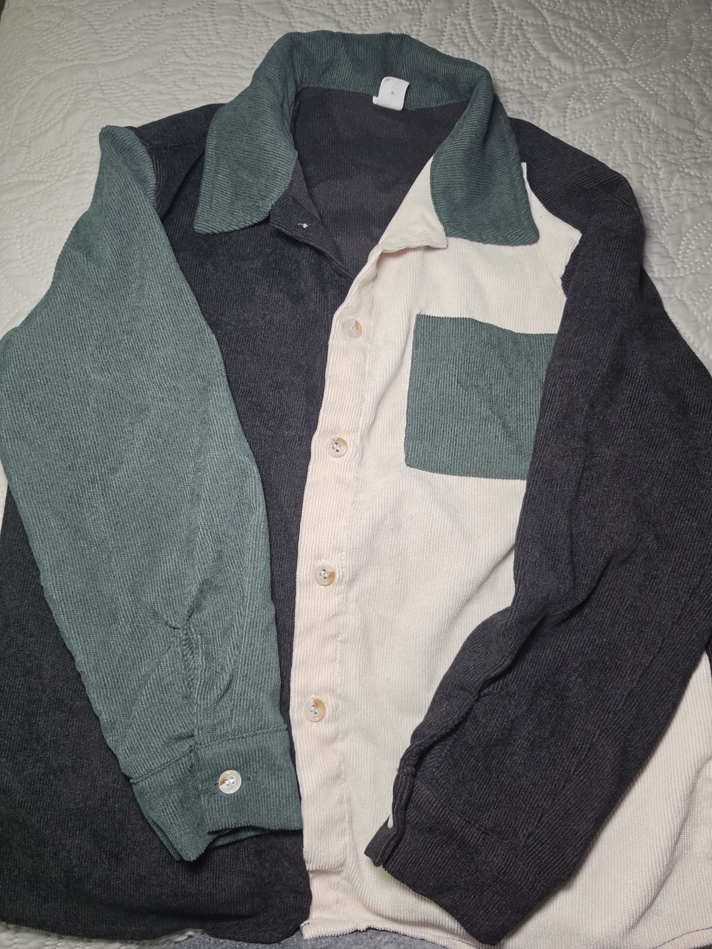 SHEIN Men's Colorblock Shirt Jacket in Green, Charcoal & Cream
